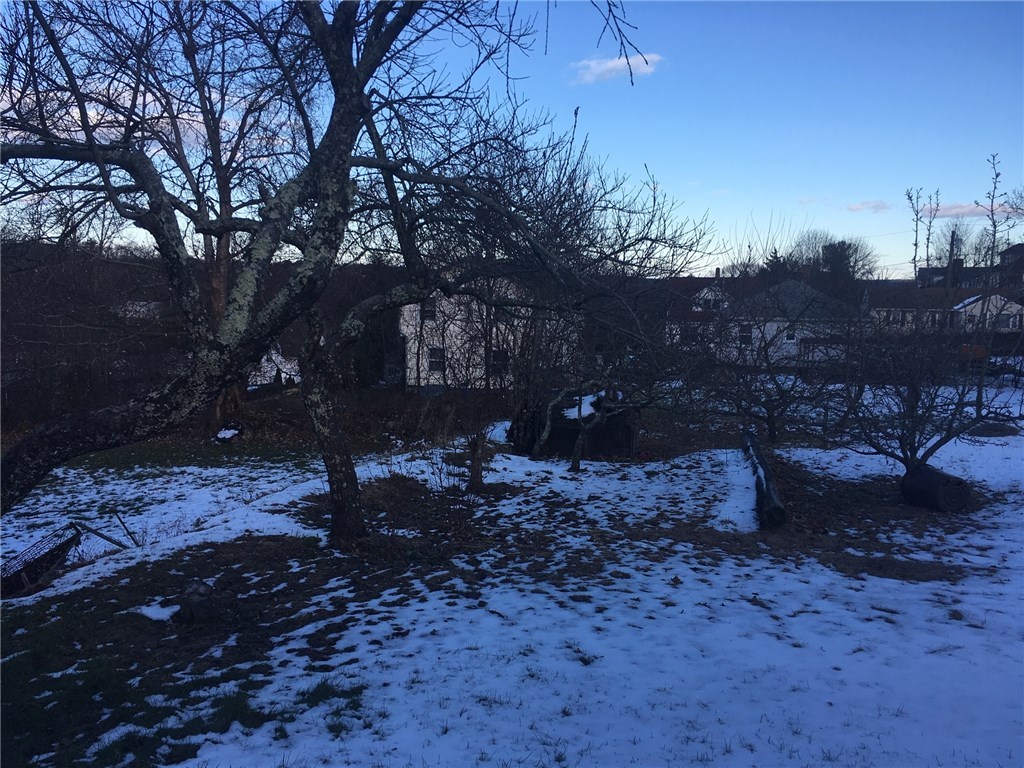 141 Tower Street Westerly, RI 02891 - Photo 20 of 23 Gallery Image 20
