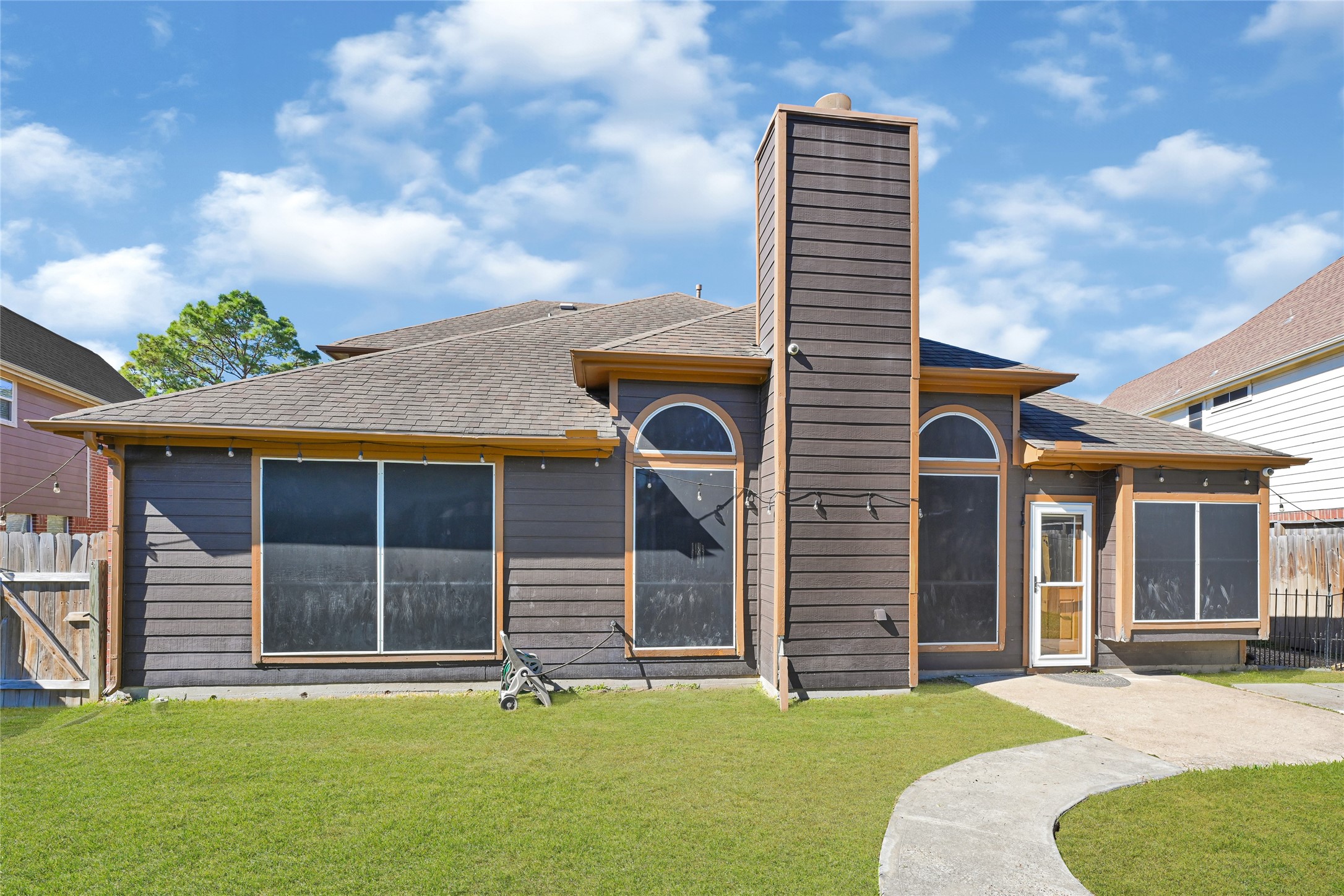 8514 Discus Drive Humble, TX 77346 - Photo 31 of 32 a front view of a house with a yard