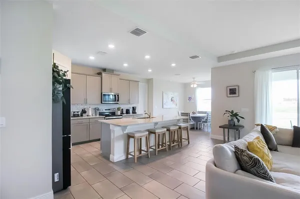 $3,800 | 4327 Silo Prt Court, Lakewood Ranch, FL 34211