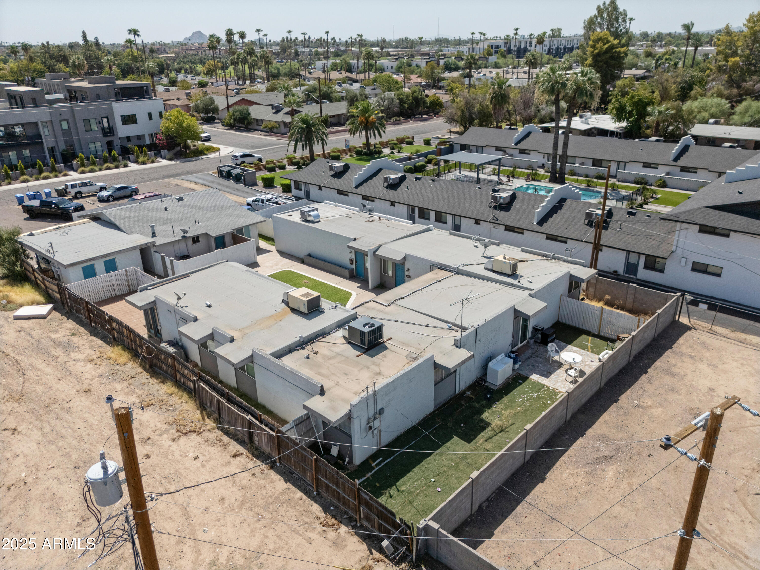 4332 North 27th Street Phoenix, AZ 85016 - Photo 5 of 32 4332_n_27th_st_05