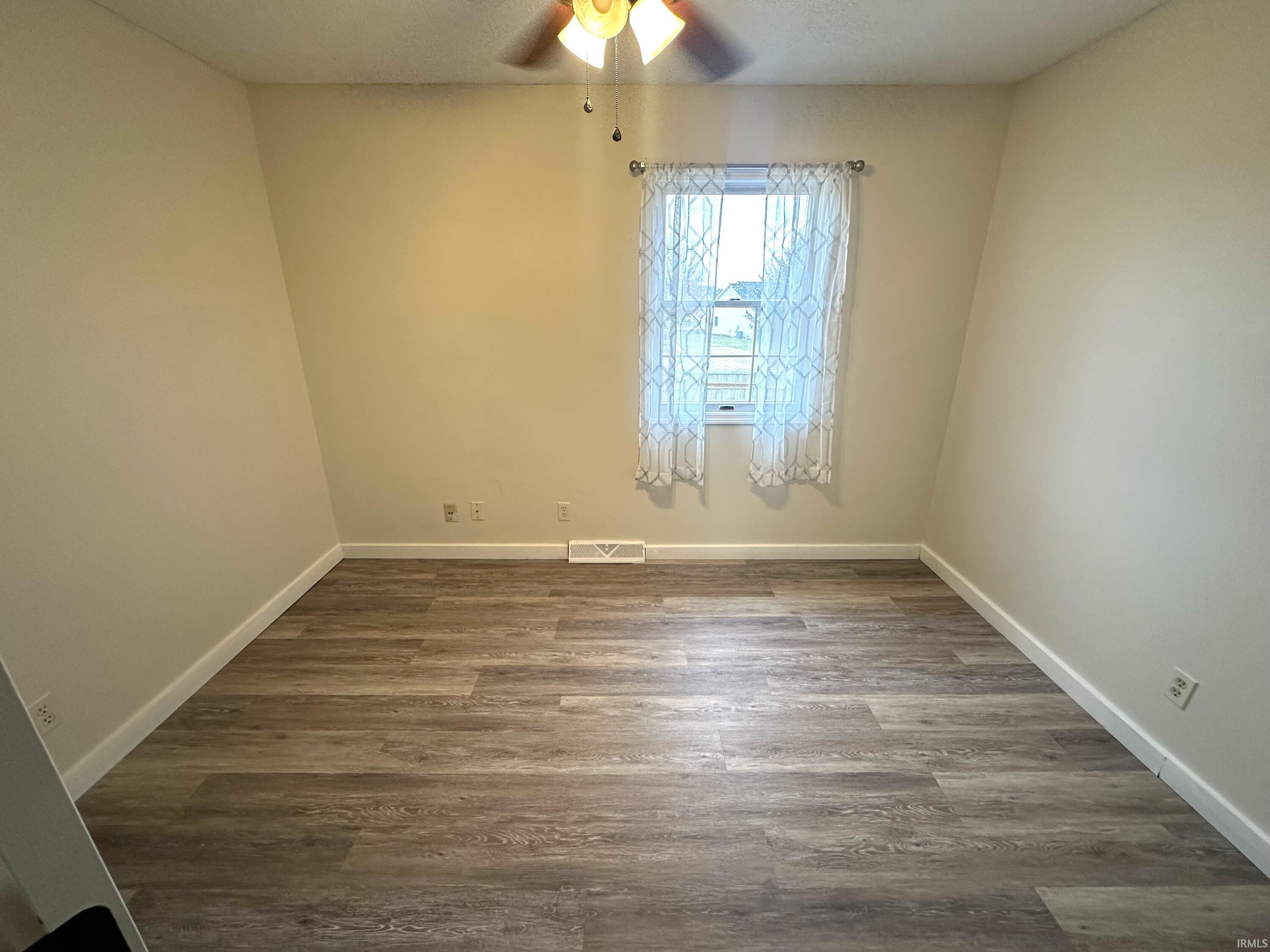 1504 Arrowhead Drive Rochester, IN 46975 - Photo 17 of 35 Gallery Image 17