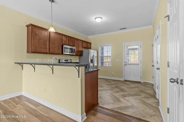 $1,500 | 313 Burley Drive, Unit 10, Hubert, NC 28539
