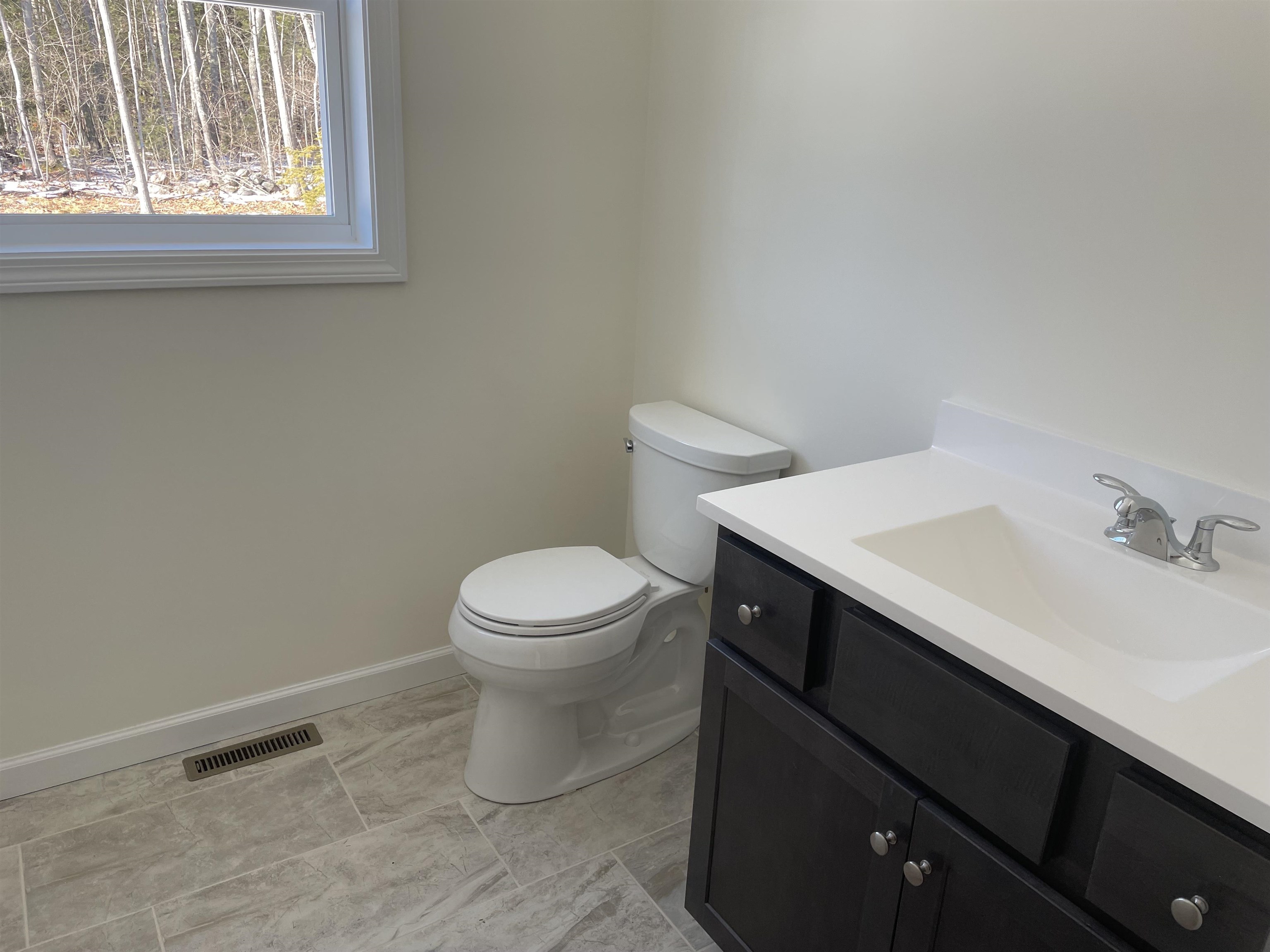 68 Ida Circle, Unit 31019 Rochester, NH 03868 - Photo 15 of 25
