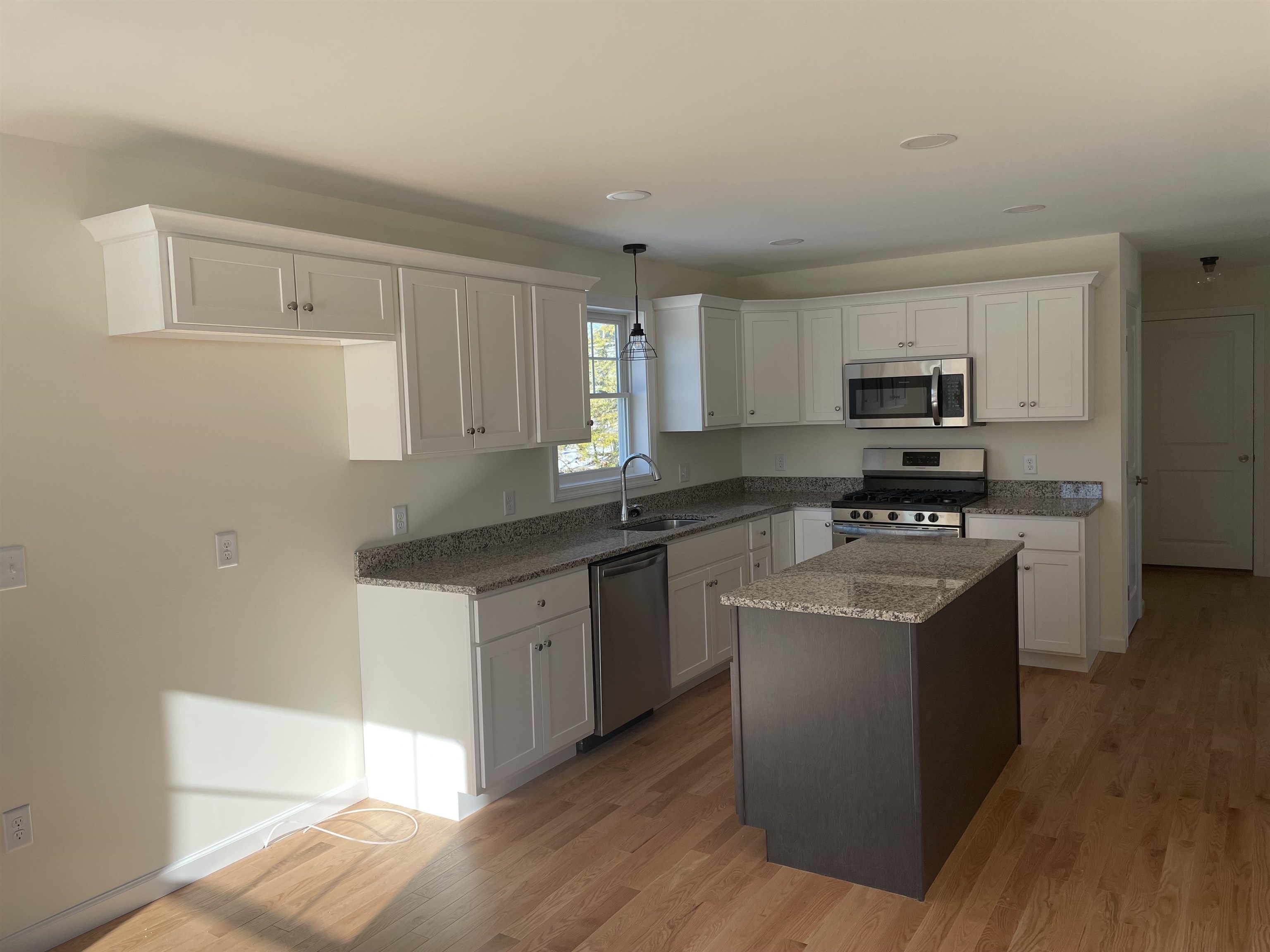 68 Ida Circle, Unit 31019 Rochester, NH 03868 - Photo 5 of 25