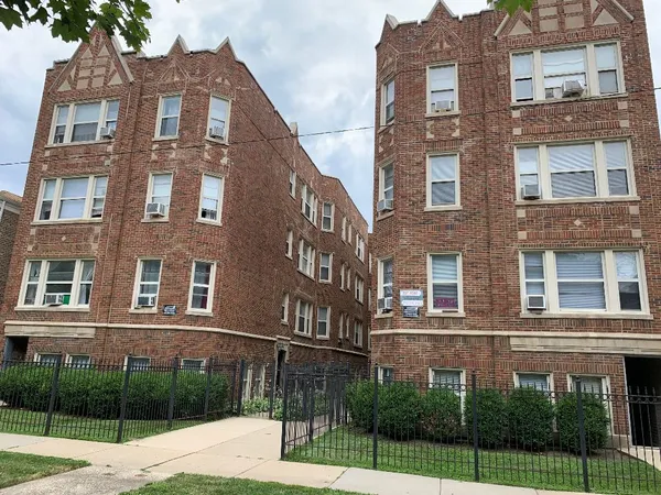 $1,350 | 5536 North Campbell Avenue, Unit 3B, Chicago, IL 60625