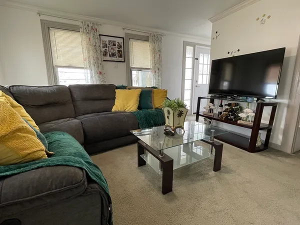 $339,900 | 42 East Main Street, Webster, MA 01570