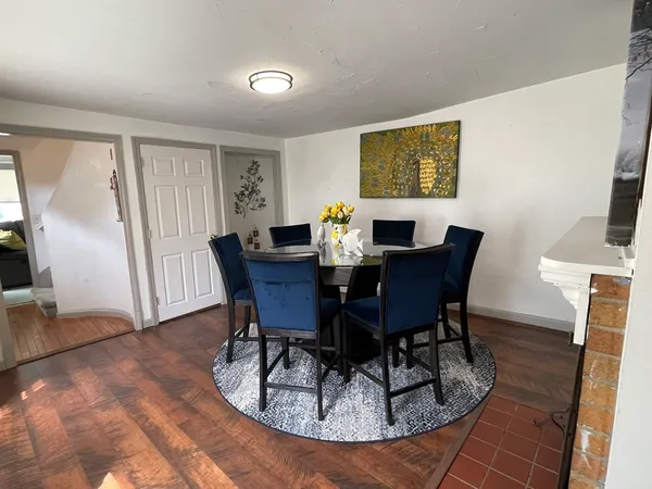 $339,900 | 42 East Main Street, Webster, MA 01570