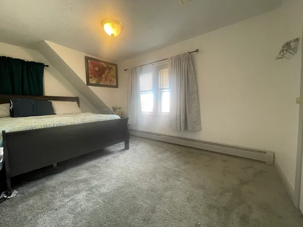 $339,900 | 42 East Main Street, Webster, MA 01570