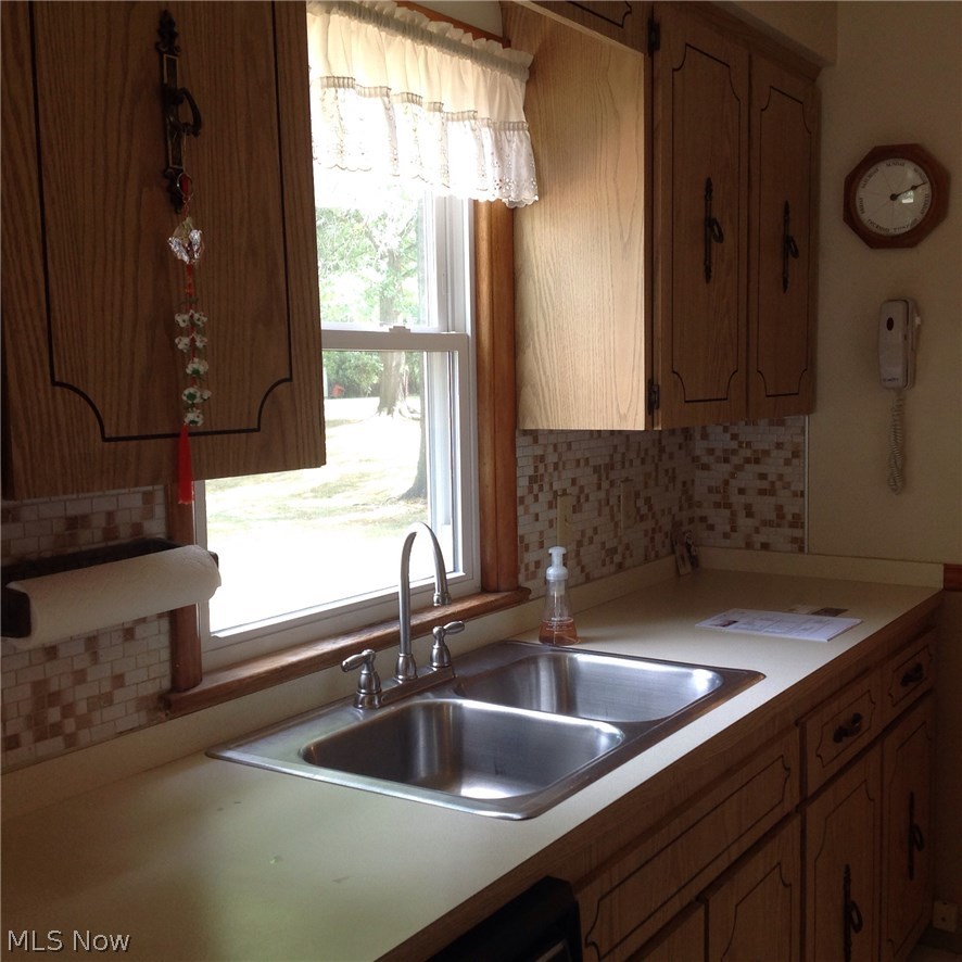 169 Brush Road Cleveland, OH 44143 - Photo 22 of 25 Gallery Image 22