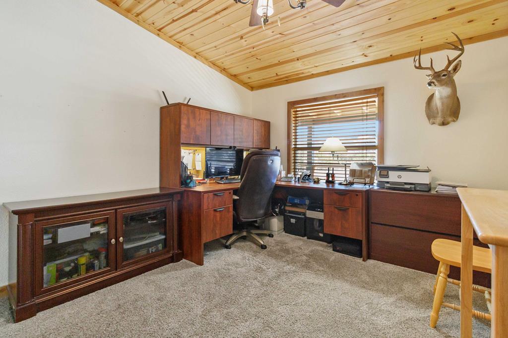 165 Mari-b Center Point Center Point, TX 78010 - Photo 20 of 41