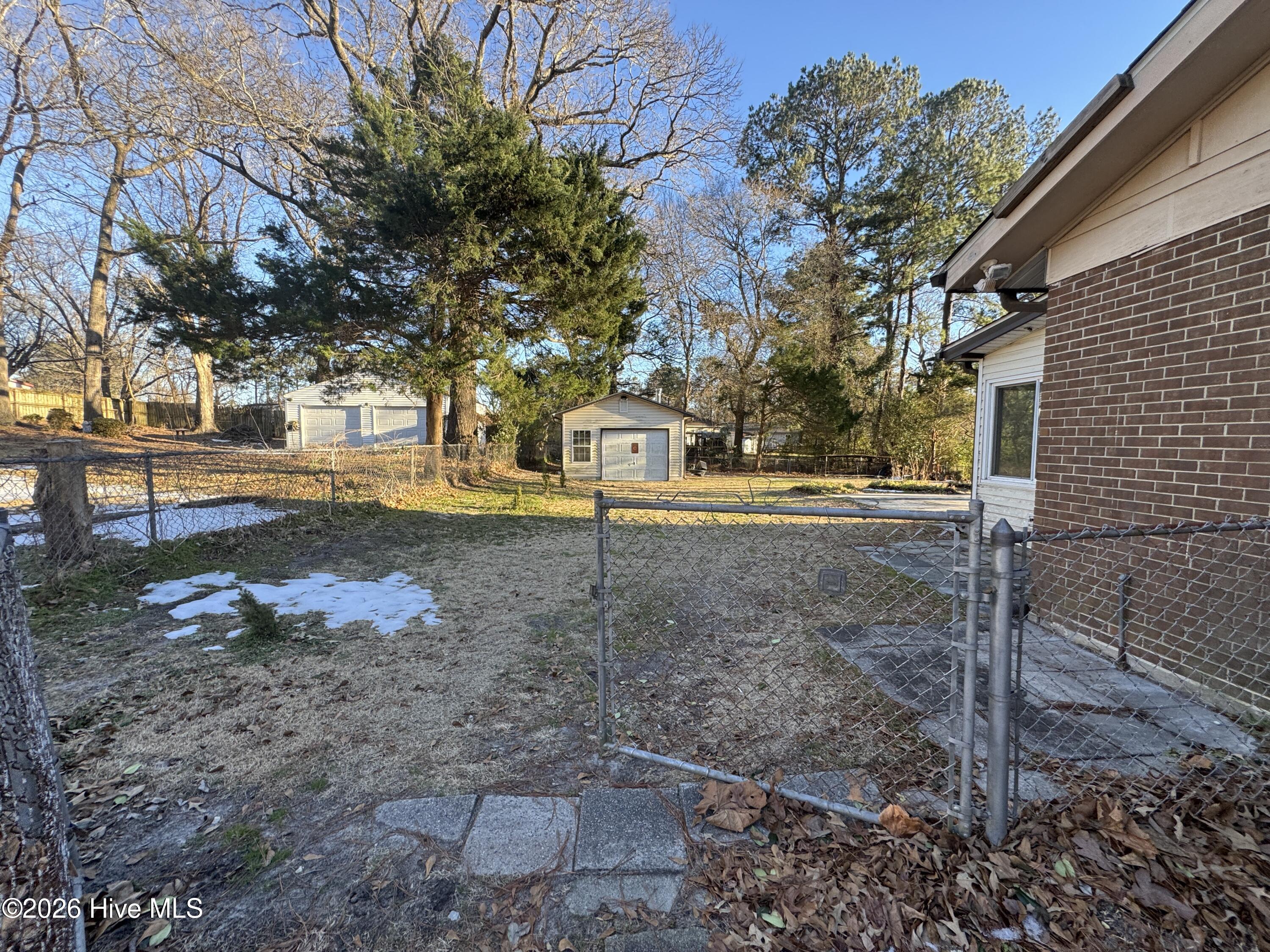 310 Sterling Road Jacksonville, NC 28546 - Photo 4 of 29 IMG_8692