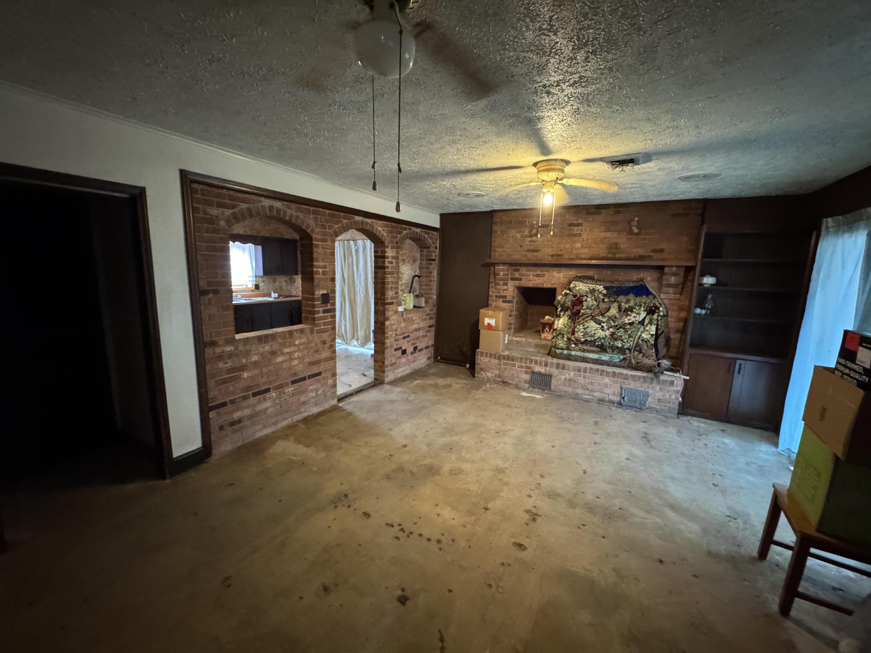 5341 Robinson Tract Road Pulaski, VA 24301 - Photo 14 of 32