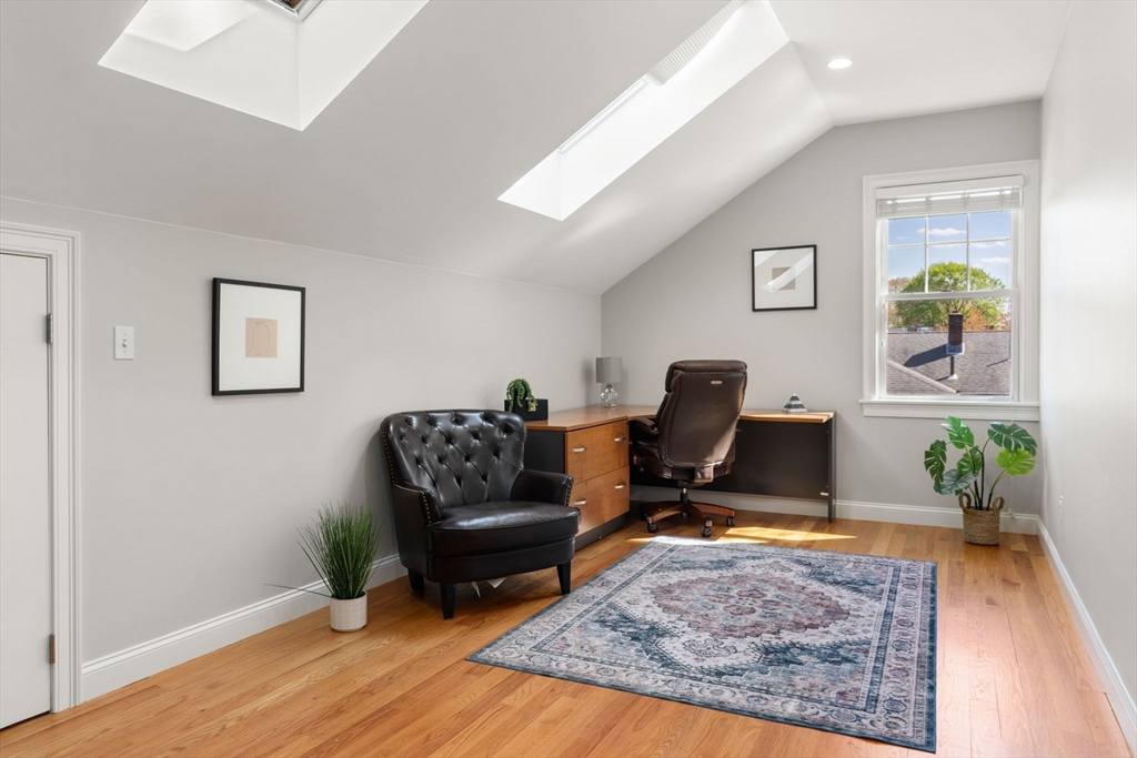249 Robbins Street, Unit 2 Waltham, MA 02453 - Photo 22 of 34