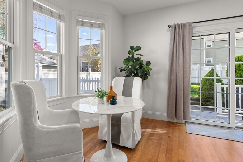 249 Robbins Street, Unit 2 Waltham, MA 02453 - Photo 3 of 34