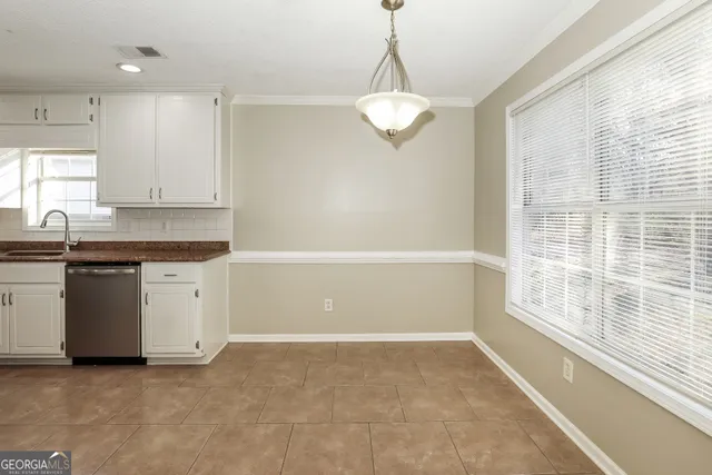 $255,000 | 1085 Commons Court, Jonesboro, GA 30238