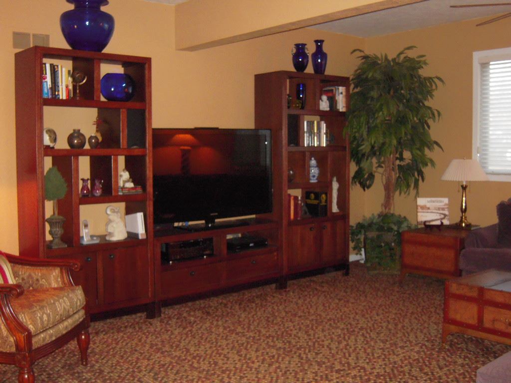 4020 Guilford Road Rockford, IL 61107 - Photo 2 of 25 Gallery Image 2