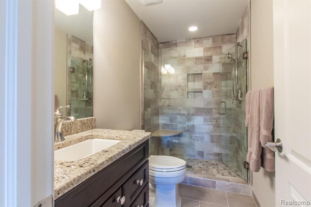 3652 Rosewood Lane Rochester Hills, MI 48309 - Photo 58 of 75