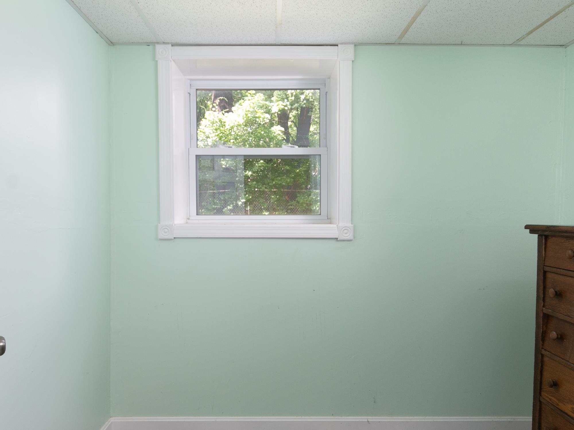 44 Cambridge Road Nashua, NH 03062 - Photo 10 of 25 Gallery Image 10