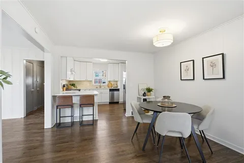 $375,000 | 7619 Terrace Street, Kansas City, MO 64114