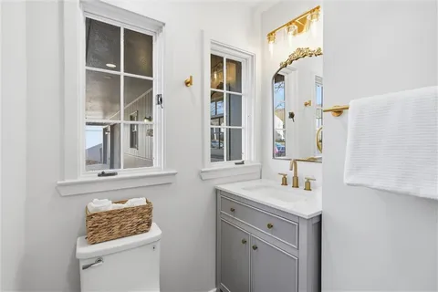 $375,000 | 7619 Terrace Street, Kansas City, MO 64114