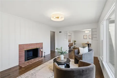 $375,000 | 7619 Terrace Street, Kansas City, MO 64114