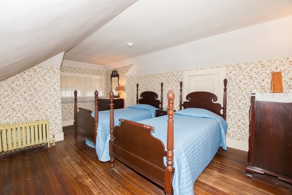 161 Walnut Street Dedham, MA 02026 - Photo 24 of 29 Gallery Image 24