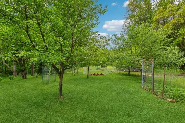 $530,000 | 6460 East Galien Buchanan Road, Buchanan, MI 49107