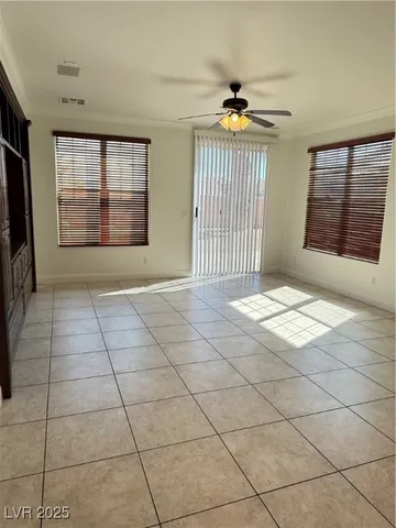 $2,095 | 5866 Bishops Bowl Street, North Las Vegas, NV 89081