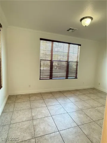 $2,095 | 5866 Bishops Bowl Street, North Las Vegas, NV 89081
