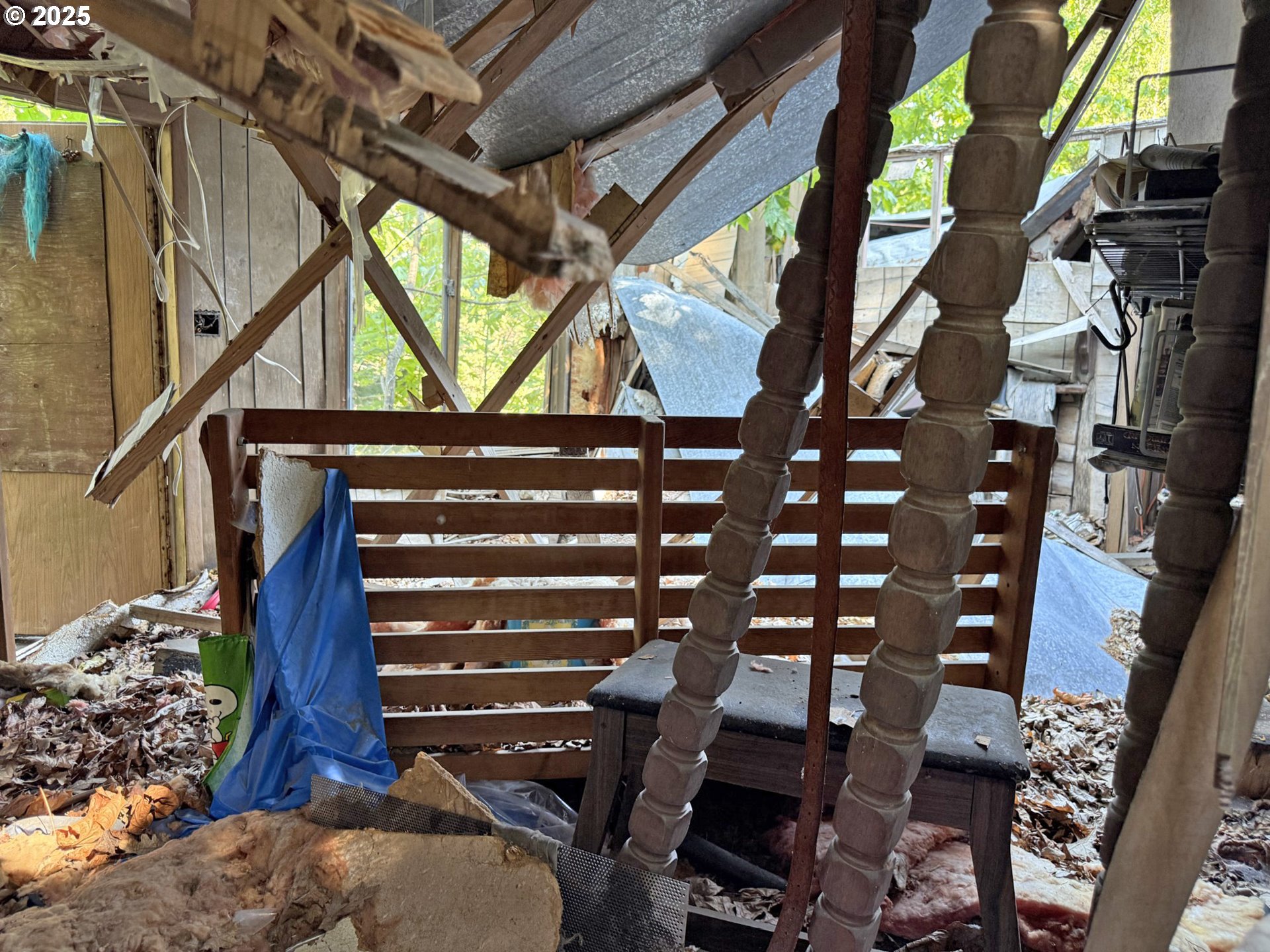 121 Cooke Road White Salmon, WA 98672 - Photo 36 of 48 a view of entryway