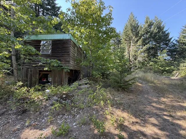 $249,900 | 121 Cooke Road, White Salmon, WA 98672