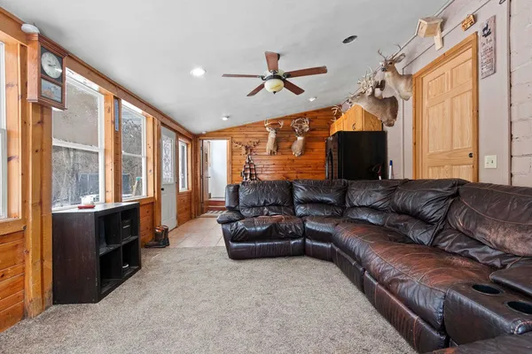 $244,900 | W9134 County Road A, Shawano, WI 54166