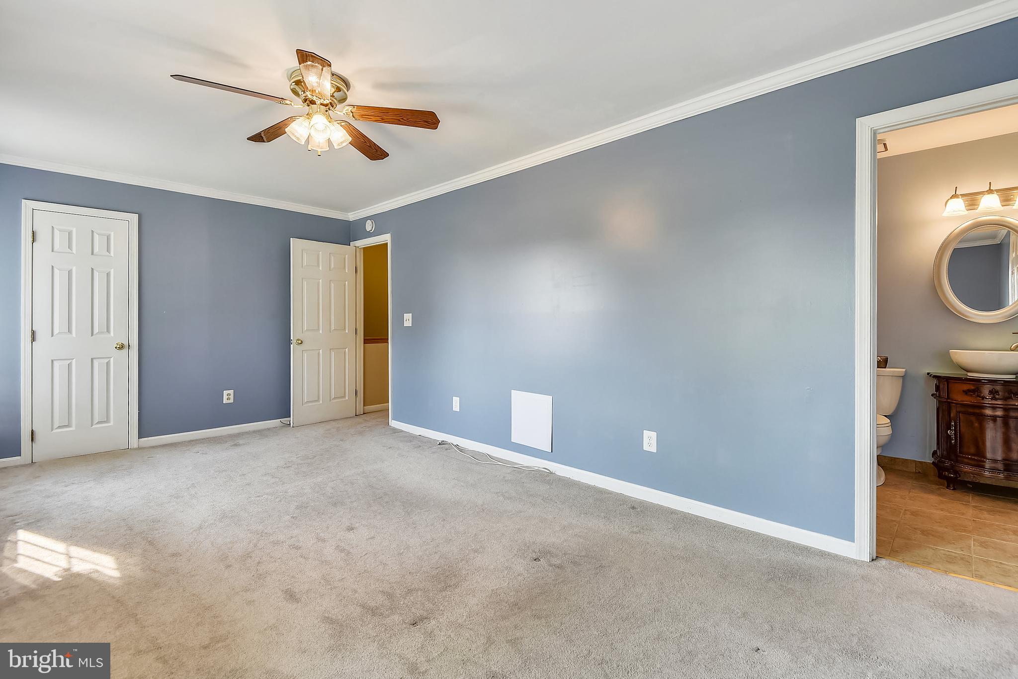 7776 Old House Road Pasadena, MD 21122 - Photo 17 of 41 Primary bedroom