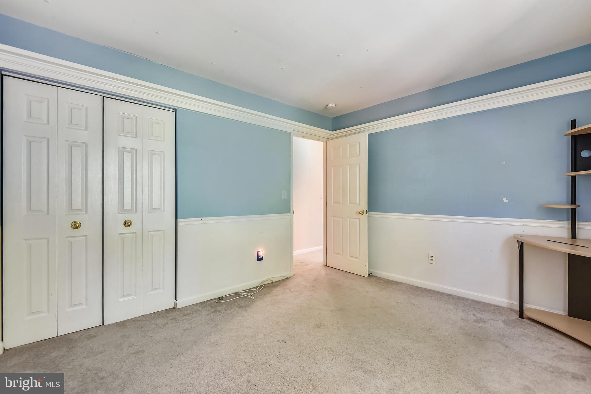 7776 Old House Road Pasadena, MD 21122 - Photo 21 of 41 Second bedroom