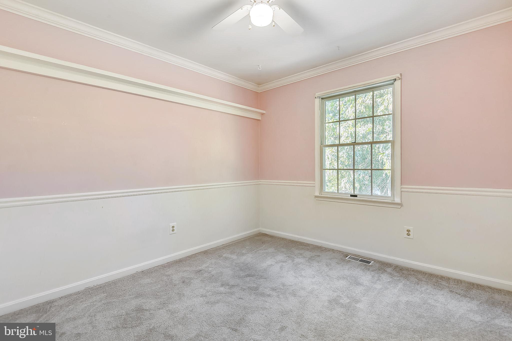 7776 Old House Road Pasadena, MD 21122 - Photo 23 of 41 Third bedroom