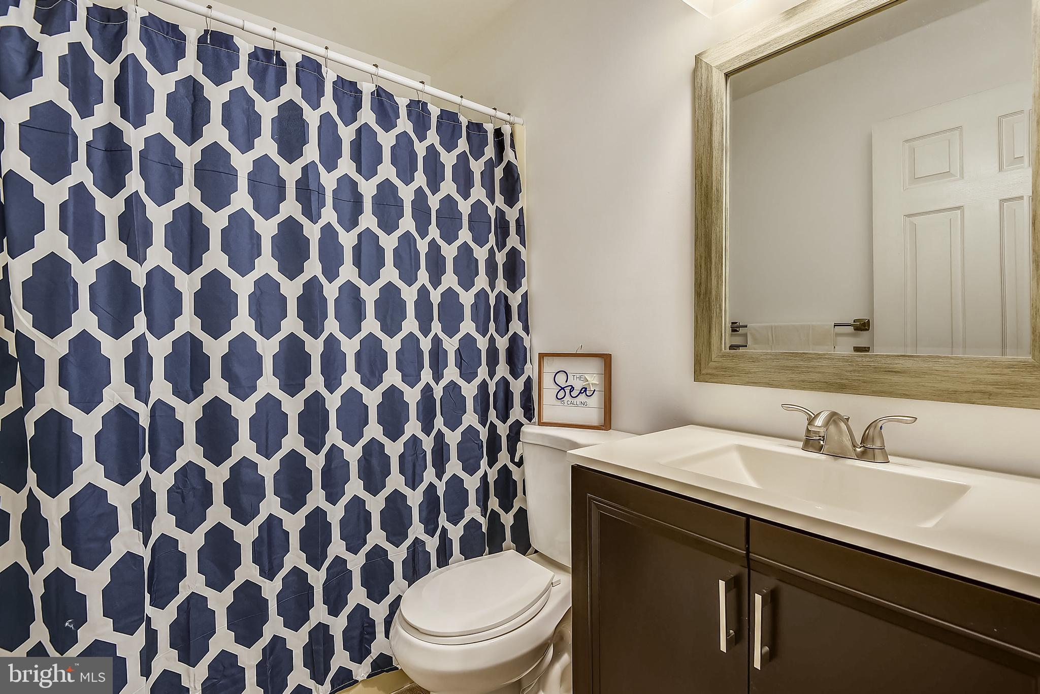 7776 Old House Road Pasadena, MD 21122 - Photo 25 of 41 Full bath for second and third bedrooms