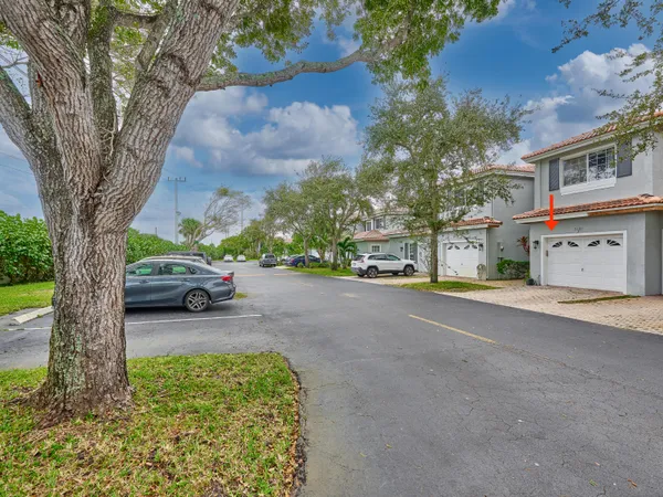 $3,200 | 5121 Sabal Gardens Lane, Unit 2, Boca Raton, FL 33487