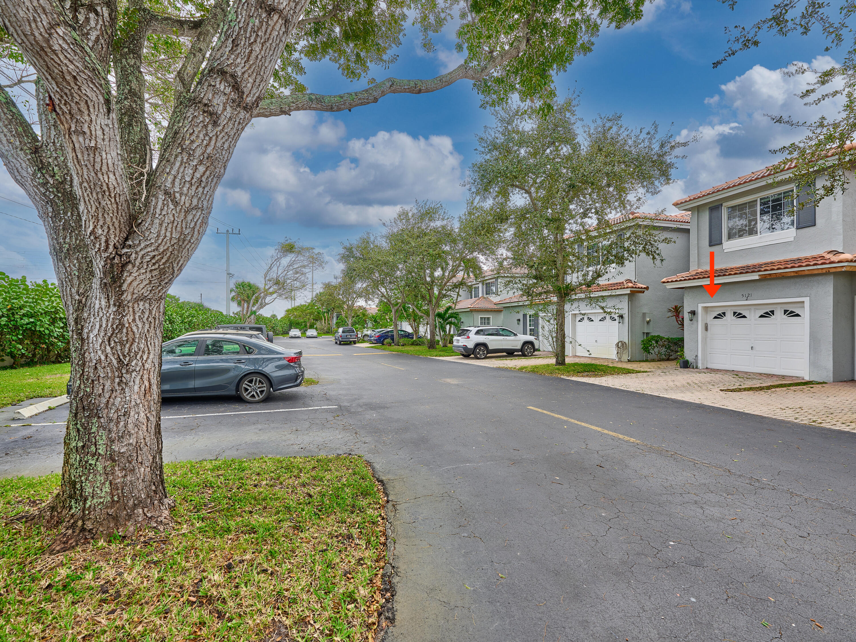 5121 Sabal Gardens Lane, Unit 2 Boca Raton, FL 33487 - Photo 24 of 25 1 car garage
