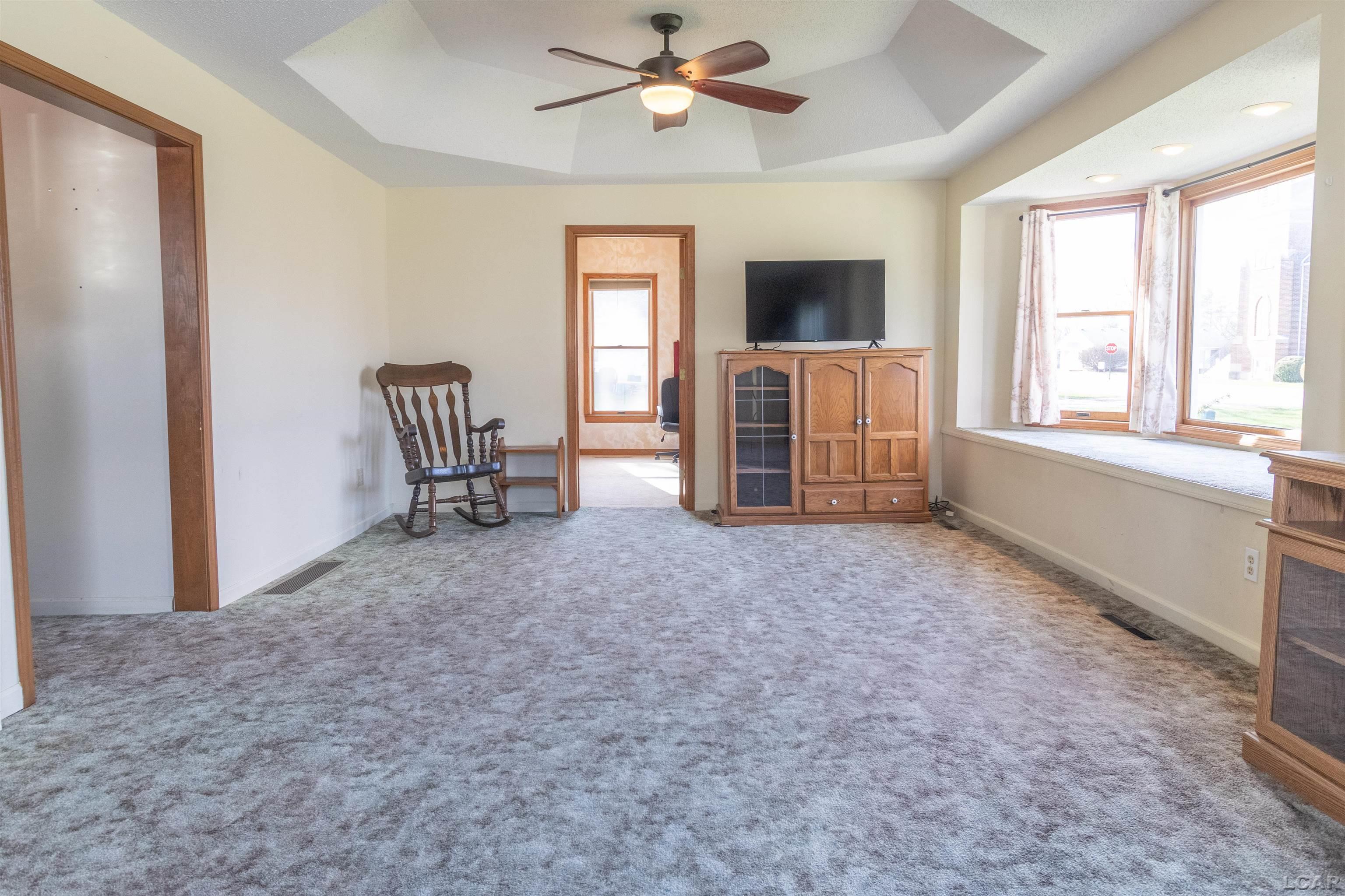 12135 Wegner Road Riga, MI 49276 - Photo 9 of 33 50171328-09c0a611-f46d-441a-93f2-2f7974dea9d8.JPG