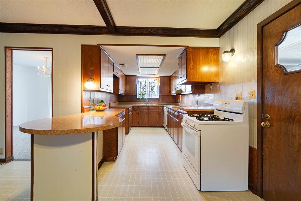 175 45th Street Southwest Paris, TX 75460 - Photo 13 of 33