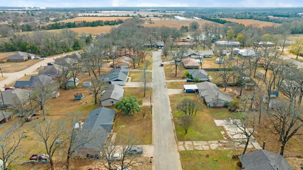 175 45th Street Southwest Paris, TX 75460 - Photo 26 of 33