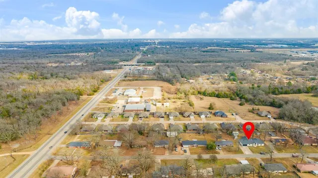 $215,000 | 175 45th Street Southwest, Paris, TX 75460