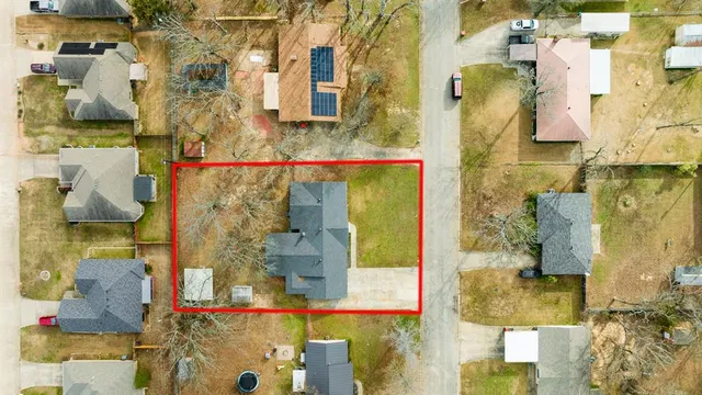 $215,000 | 175 45th Street Southwest, Paris, TX 75460