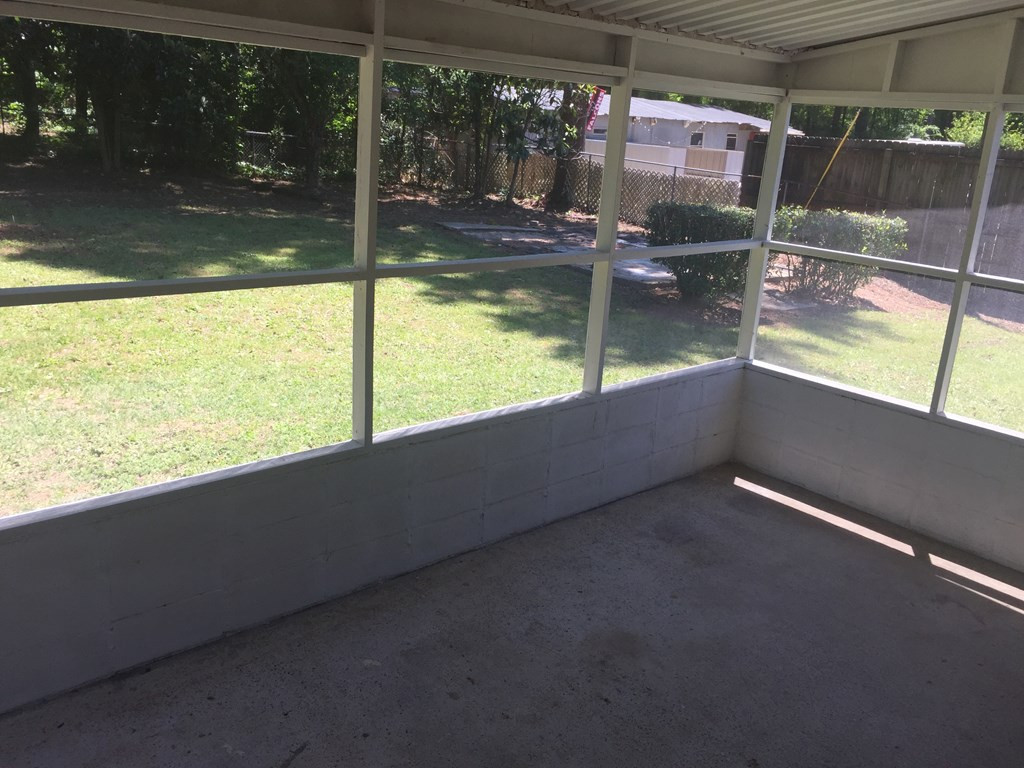 416 Warren Road Augusta, GA 30907 - Photo 12 of 15 Screen Porch