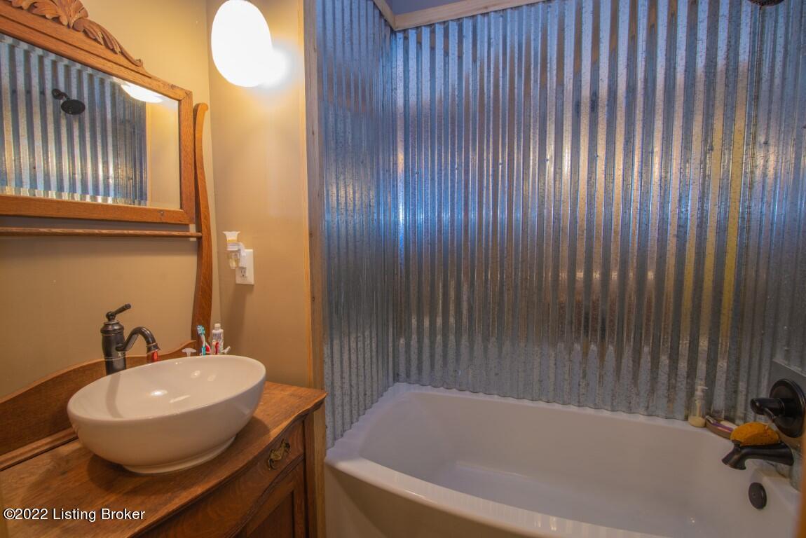 10099 Anneta Road Leitchfield, KY 42754 - Photo 17 of 46 Annetta-49