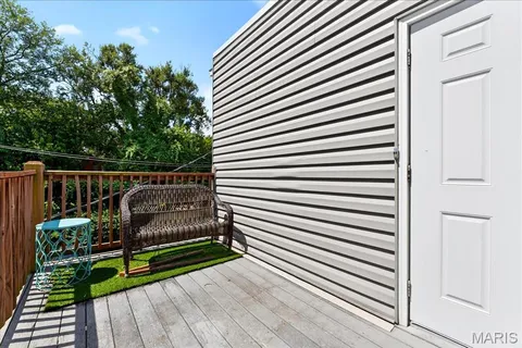 $174,900 | 2320 Rutger Street, Unit E, St. Louis, MO 63104