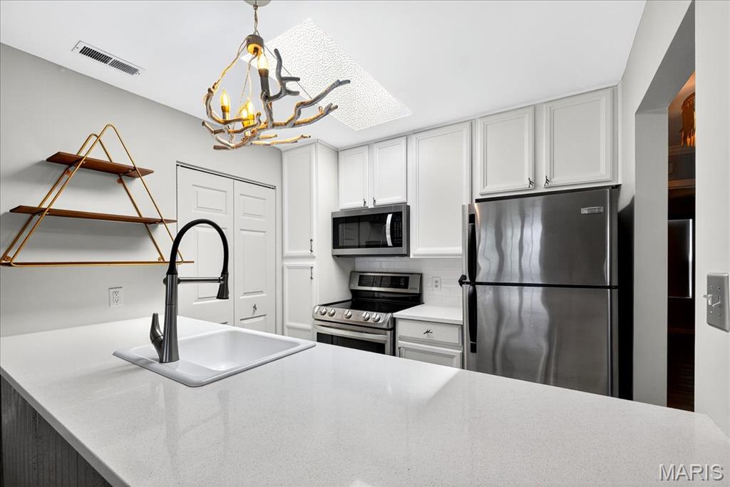 2320 Rutger Street, Unit E St. Louis, MO 63104 - Photo 5 of 15