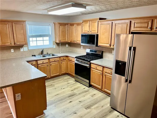 $2,500 | 283 Grand Ashbury Lane, Buford, GA 30518