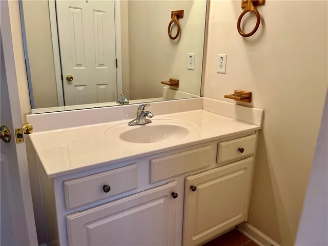 $2,500 | 283 Grand Ashbury Lane, Buford, GA 30518