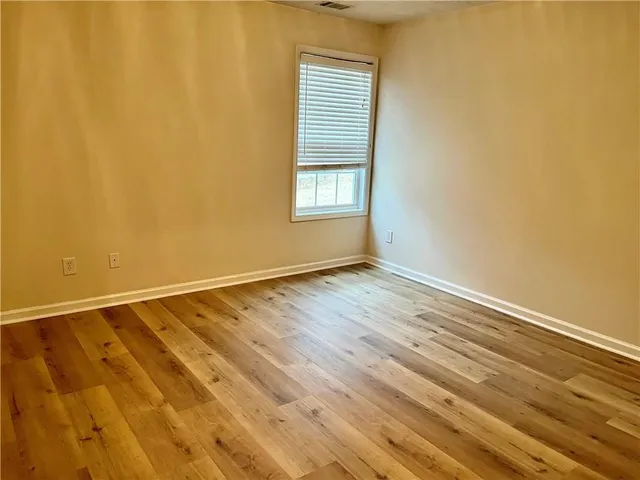 $2,500 | 283 Grand Ashbury Lane, Buford, GA 30518